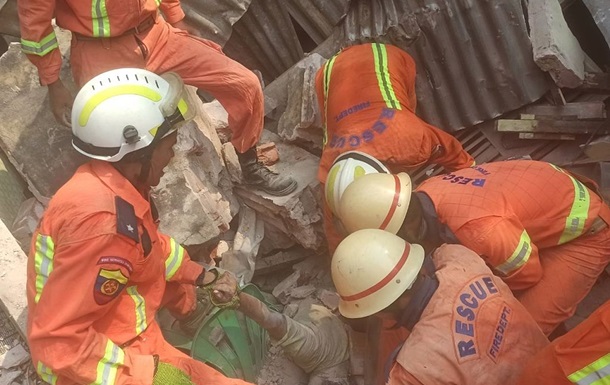 Количество жертв землетрясения в Мьянме возросло до 1700