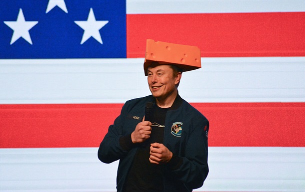 Маск провел переговоры с ЦРУ