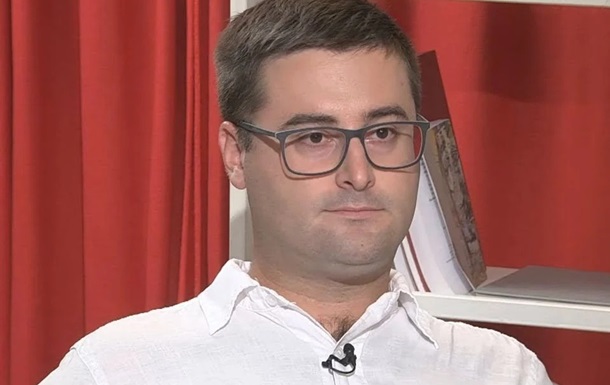 Из Польши в Украину депортировали предателя- политолога  - журналист