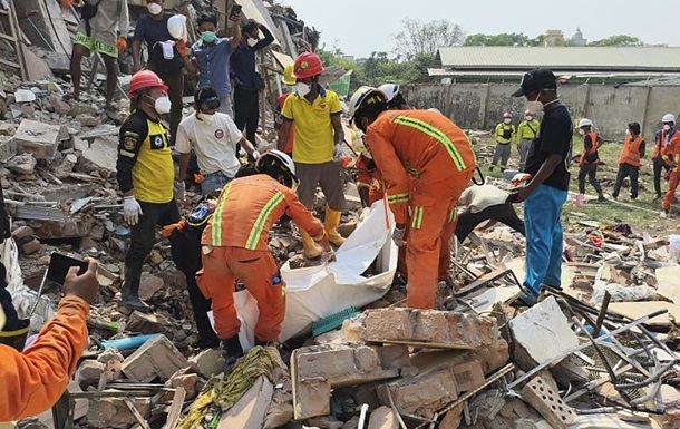 Количество погибших в результате землетрясения в Мьянме продолжает расти