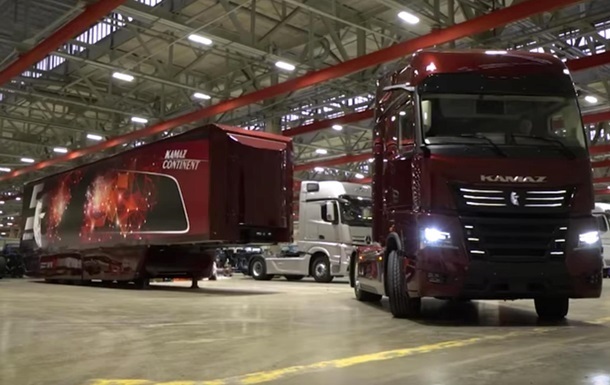 Прибутки російського КамАЗу обвалилися через санкції