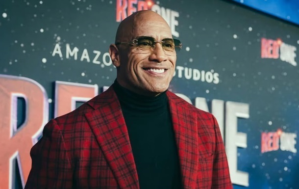 Двейн Джонсон едва не погиб в авиакатастрофе