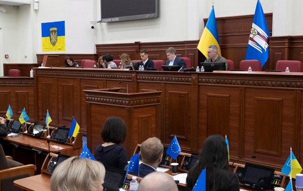 Земельная коррупция: из КГГА уволили семерых чиновников