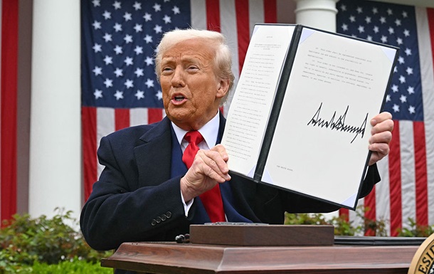 Війна з усім світом. Реакція на нові тарифи Трампа