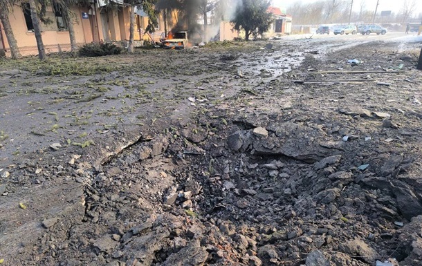 Россияне сбросили УАБ на село в Харьковской области: погиб мужчина