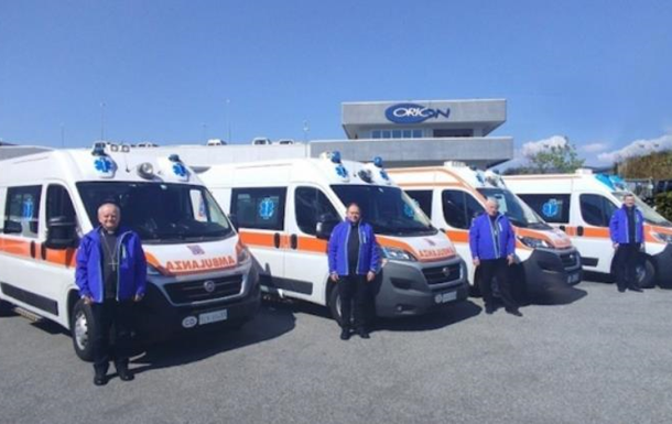 Украина получила четыре  скорые  от Папы Римского