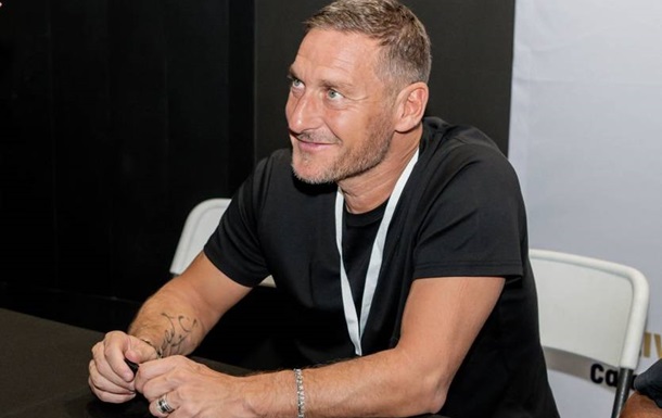 Тотті отримав шестизначну суму в євро від росіян за співпрацю