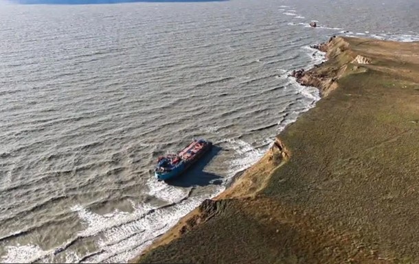 В Азовском море из-за действий РФ массово гибнут крабы и рыба - ЦПД