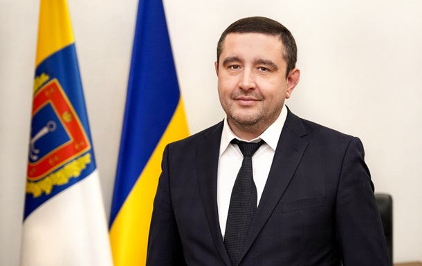 В банковской ячейке председателя Одесского облсовета нашли более $200 тысяч