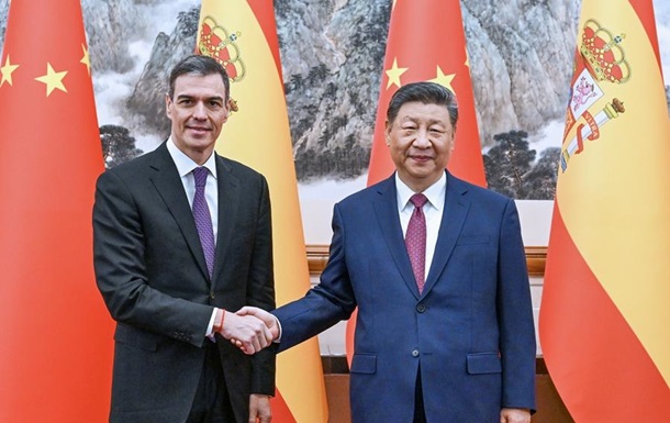 Китай предложил ЕС объединиться против Трампа