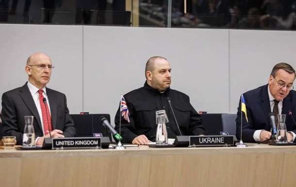 Умеров предлагает провести следующий Рамштайн в Украине