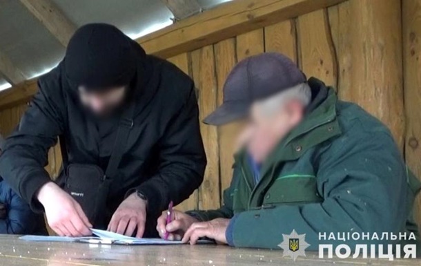 На Львівщині чоловік застрелив пса, бо той  полював на курей 