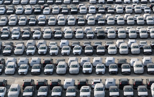 Автомобили в США подорожают на несколько тысяч долларов - СМИ