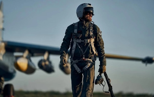 Підсумки 12.04: Загибель пілота і призов жінок