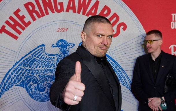 Директор команды Усика заинтриговал заявлением о ближайшем поединке