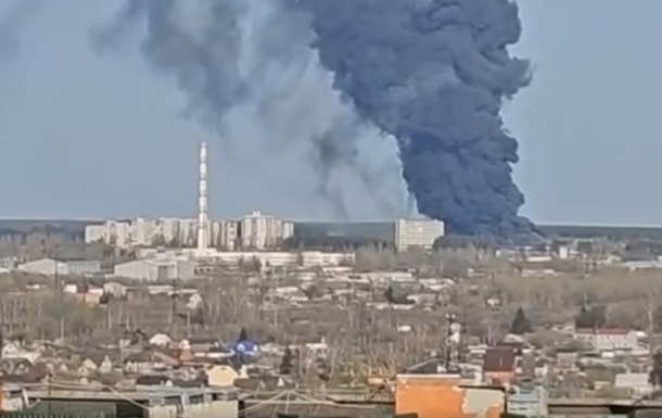 В Курске после взрыва загорелся завод - СМИ