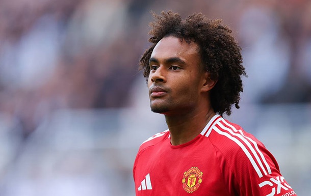 Форвард Манчестер Юнайтед выбыл надолго из-за тяжелой травмы