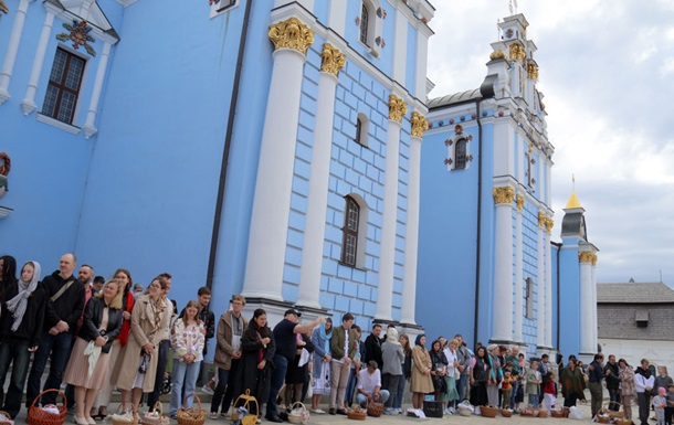 На Великдень без церкви? Загроза ворожого обстрілу