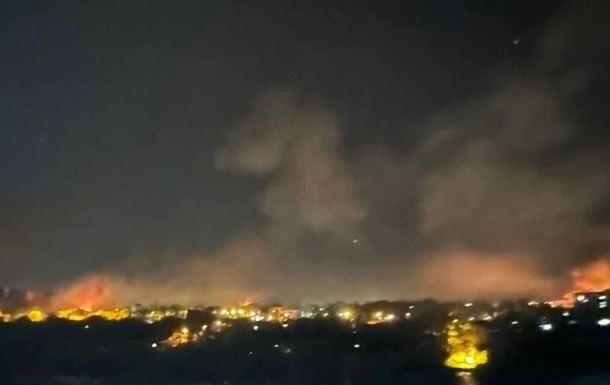 Шахеды атаковали Днепр: пожары и разрушения