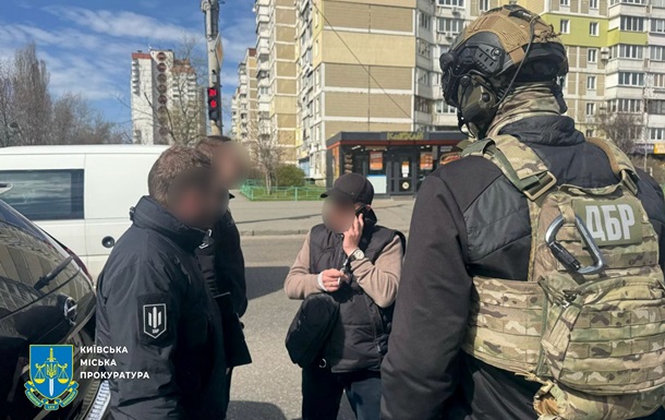 У Києві на хабарі затримали посадовця РДА