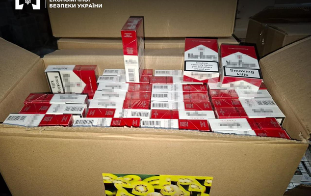 БЕБ викрило схему контрабанди сигарет та алкоголю під виглядом морозива
