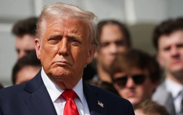 Трамп сказав, що збирається до короля Британії у гості