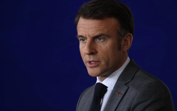 Макрон призвал ученых выбирать Францию