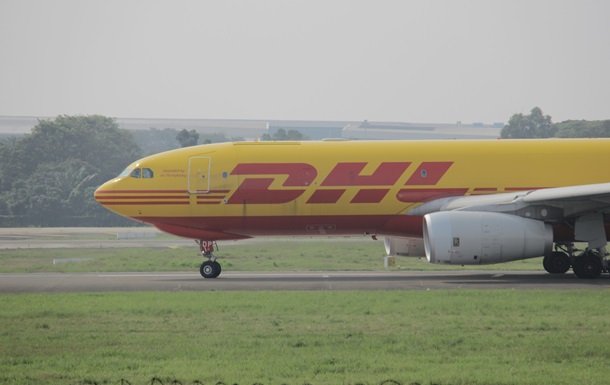 DHL приостановит доставку посылок США ценой от $800 для частных лиц