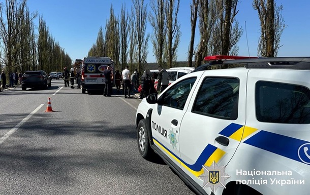 Громадянин Китаю загинув у ДТП в Україні