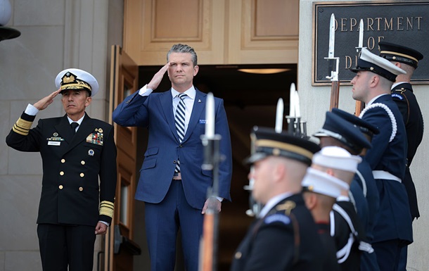 Снова чат в Signal. Скандал с главой Пентагона