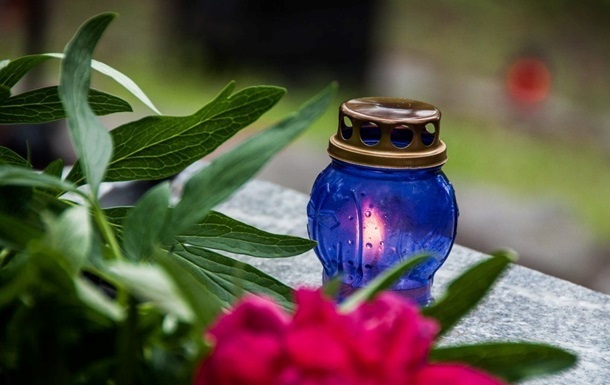 Украинцев предупредили об опасности обстрелов в поминальные дни