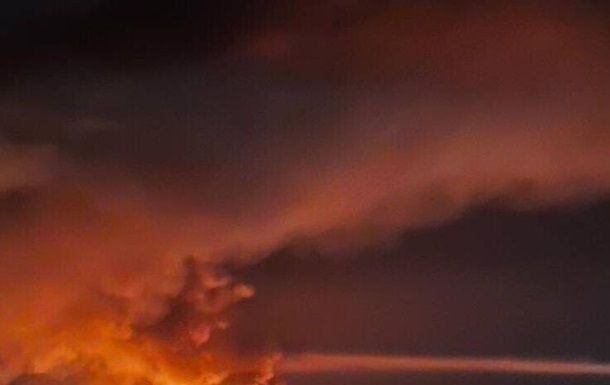 В Одессе после атаки произошли пожары, есть пострадавшие