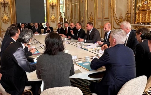 Британия подтвердила отмену встречи глав МИД по Украине