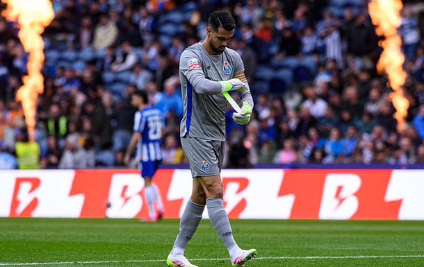 Голкипер Порту согласился перейти в Манчестер Сити