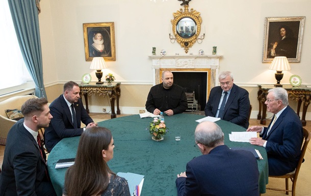 Умеров оценил встречу с Келлогом в Лондоне