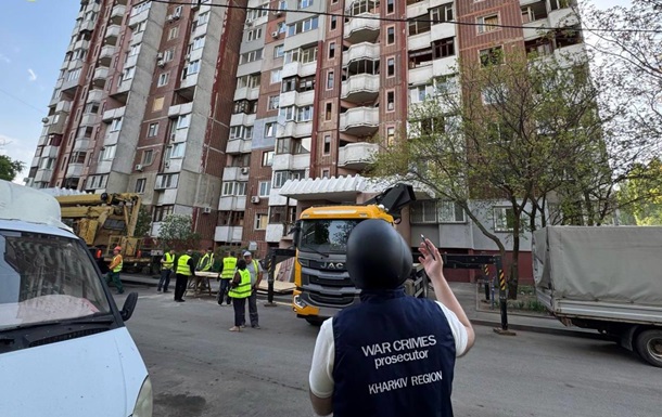 Прокурори фіксують наслідки трьох хвиль атак РФ на Харків