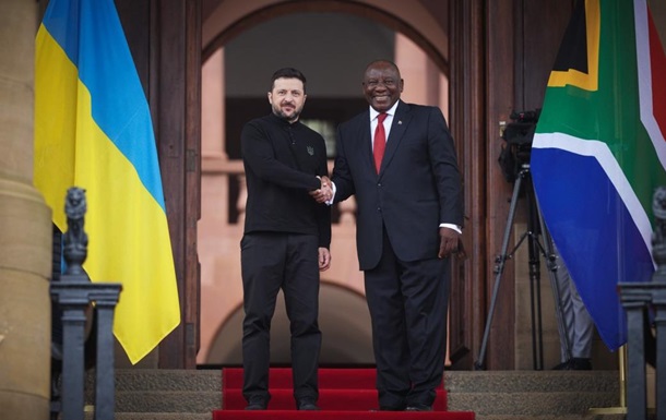 Зеленский провел встречу с президентом ЮАР
