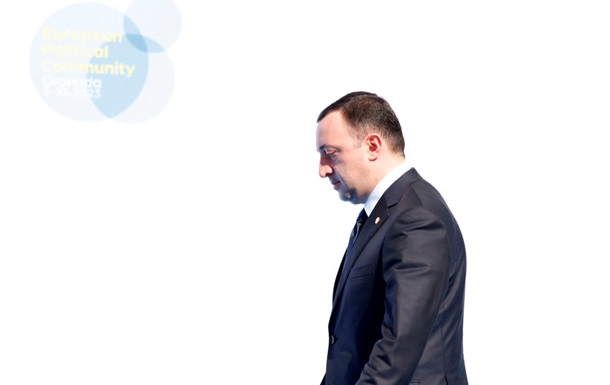 Глава Грузинської мрії йде з політики