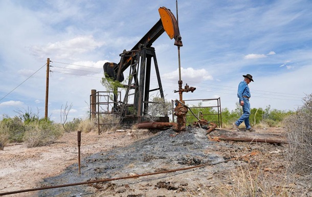 Ціни на нафту завершують тиждень зниженням