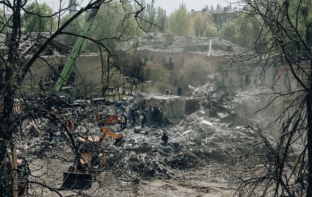 Зеленский: Киевлян убила ракета с компонентами из США