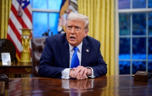 Трамп вимагає негайно підписати угоду про надра 