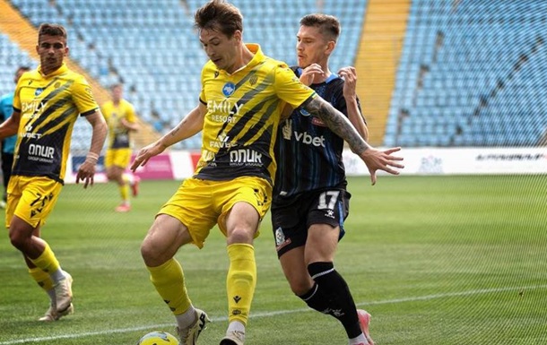УПЛ: Рух победил Черноморец в 26-м туре