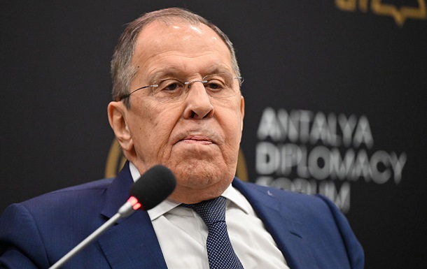 Лавров: РФ готова до поступок щодо України