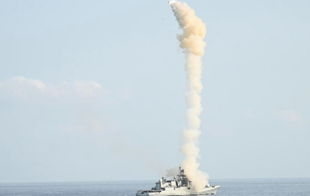 Індія та Пакистан провели ракетні навчання