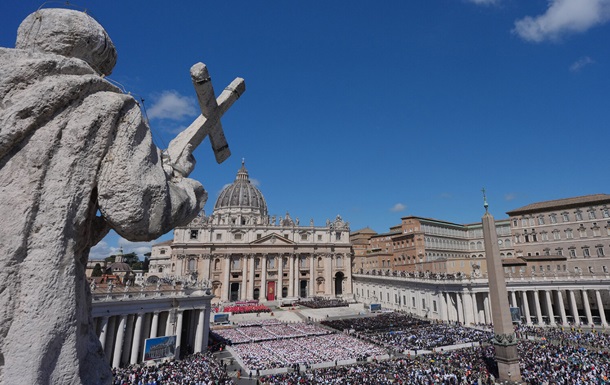 Папа Франциск передал все свои деньги детской тюрьме - The Economist