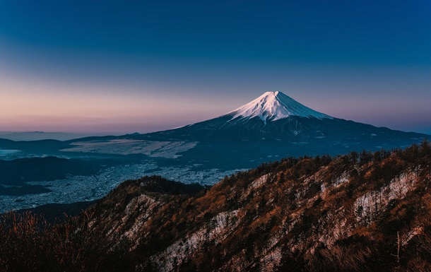 Китайца дважды спасали с горы Фудзи за неделю