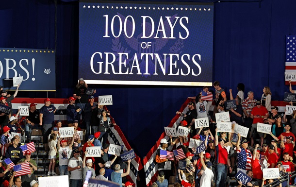 Трамп розповів про свої досягненні за 100 днів на посаді