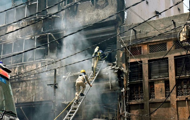 Пожежа в готелі в Індії: 14 людей згоріли живцем