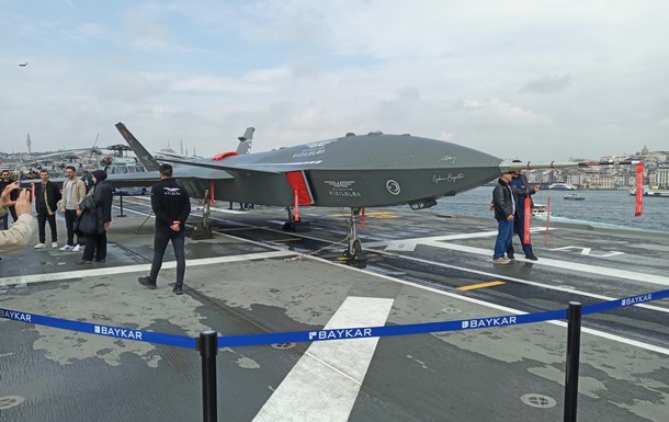 Турция готовит к полетам новые прототипы истребителя KAAN