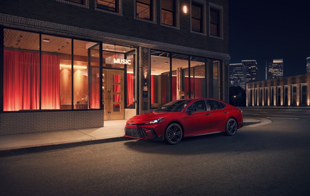 Нове покоління Toyota Camry отримало спецверсію